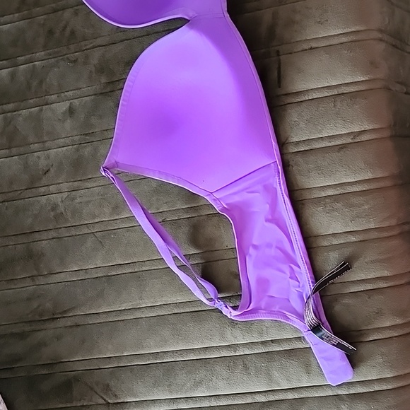 Purple victoria secret bra - Picture 8 of 13
